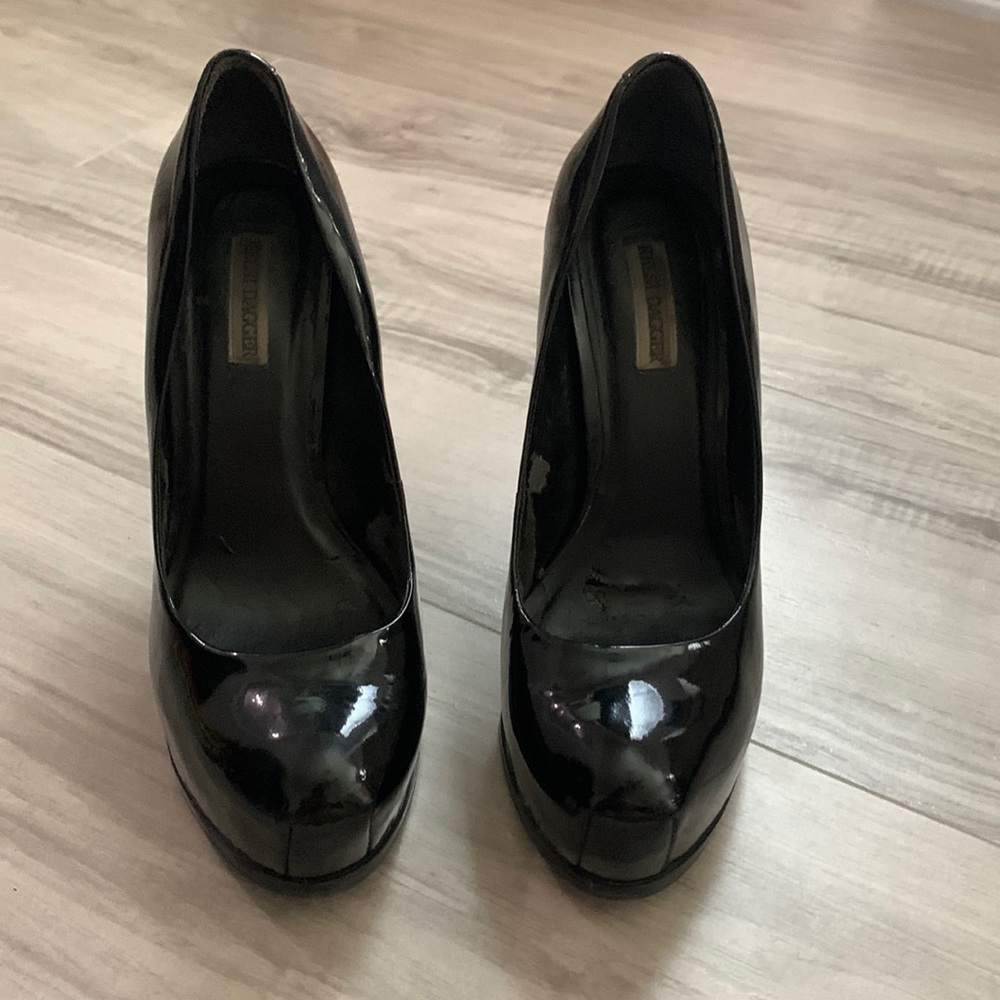 Kelsi Dagger platform heels